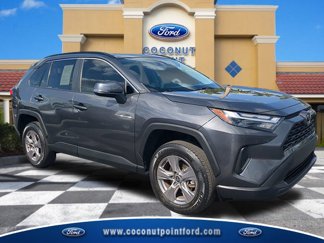 Used 2023 Toyota RAV4 XLE image 1