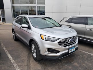 Used 2019 Ford Edge Titanium image 1