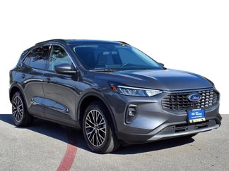 Certified 2023 Ford Escape SE image 1