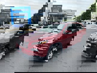 Used 2016 Jeep Cherokee Latitude w/ Cold Weather Group image 1
