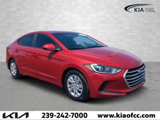 Used 2017 Hyundai Elantra SE image 1