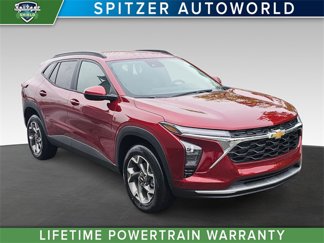 New 2025 Chevrolet Trax LT w/ Driver Confidence Package image 1