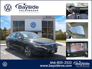 Certified 2022 Volkswagen Passat 2.0T SE image 1