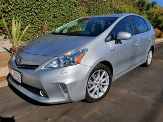 Used 2012 Toyota Prius V Five image 1