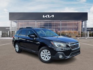 Used 2018 Subaru Outback 2.5i Premium image 1