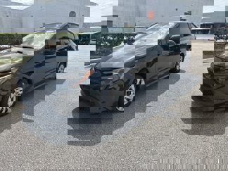 Used 2020 Toyota Corolla LE image 1