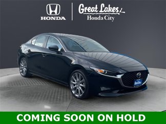 Used 2021 MAZDA MAZDA3 s image 1