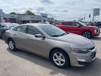 Used 2023 Chevrolet Malibu LT image 1