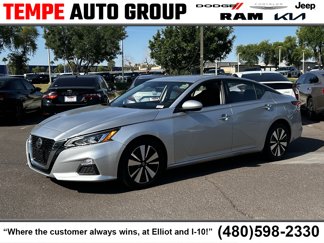 Used 2022 Nissan Altima 2.5 SV image 1