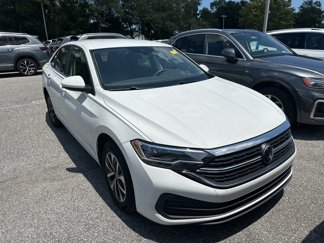 Used 2024 Volkswagen Jetta S image 1