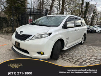 Used 2015 Toyota Sienna XLE image 1