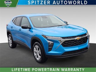 New 2025 Chevrolet Trax LS image 1