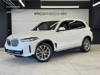 Used 2024 BMW X5 sDrive40i w/ Premium Package image 1