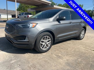 Used 2023 Ford Edge SEL image 1
