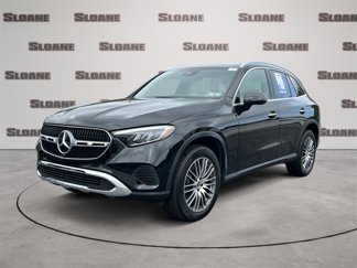 Used 2024 Mercedes-Benz GLC 300 4MATIC image 1