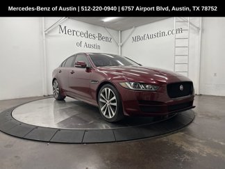 Used 2017 Jaguar XE Prestige image 1