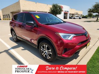 Used 2018 Toyota RAV4 LE image 1