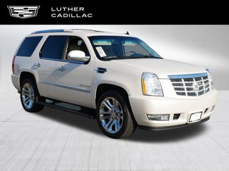 Used 2013 Cadillac Escalade Luxury image 1