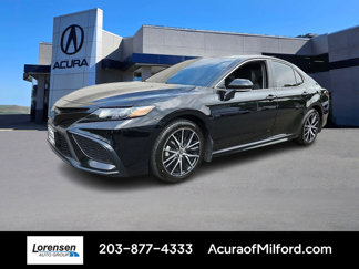 Used 2023 Toyota Camry SE image 1