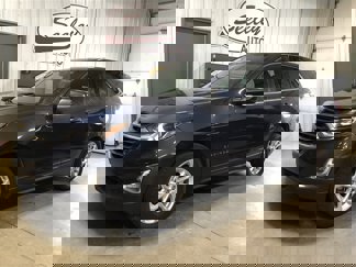 Used 2018 Chevrolet Equinox LT image 1