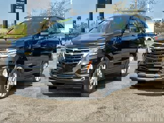 Used 2023 Chevrolet Equinox LT image 1