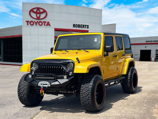 Used 2015 Jeep Wrangler Unlimited Sahara w/ Connectivity Group video 3