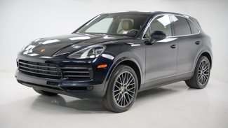 Certified 2023 Porsche Cayenne image 1