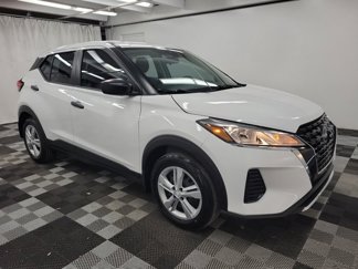Used 2024 Nissan Kicks S image 1