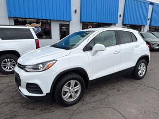 Used 2018 Chevrolet Trax LT w/ LT Convenience Package image 1