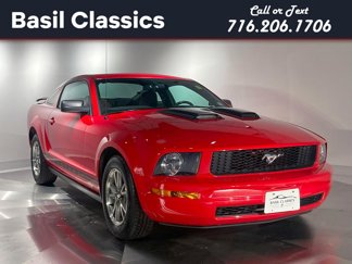Used 2005 Ford Mustang Coupe image 1