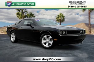 Used 2013 Dodge Challenger SXT image 1