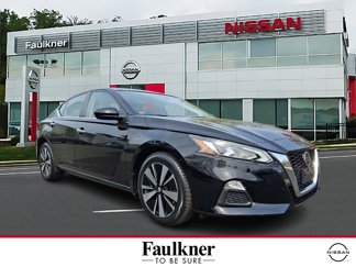 Certified 2022 Nissan Altima 2.5 SV image 1