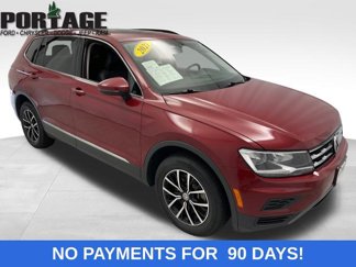 Used 2021 Volkswagen Tiguan SE w/ Panoramic Sunroof Package image 1