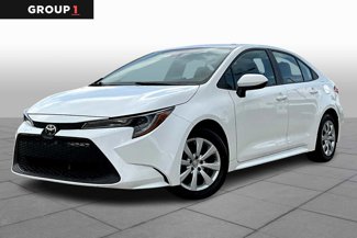 Used 2022 Toyota Corolla LE image 1