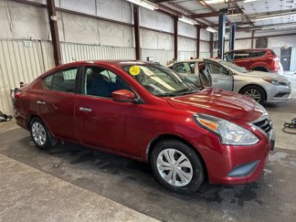 Used 2017 Nissan Versa SV image 1