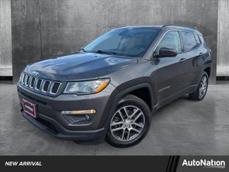 Used 2018 Jeep Compass Latitude w/ Popular Equipment Group image 1