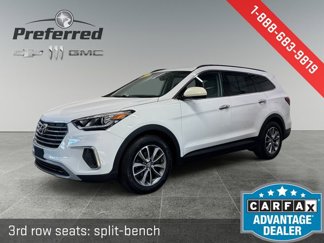 Used 2017 Hyundai Santa Fe SE image 1