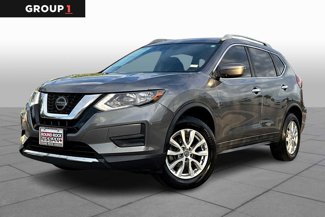 Used 2018 Nissan Rogue SV image 1