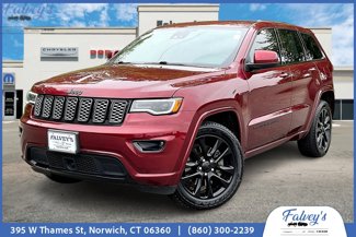 Used 2021 Jeep Grand Cherokee Laredo X image 1