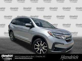 Used 2019 Honda Pilot Touring image 1