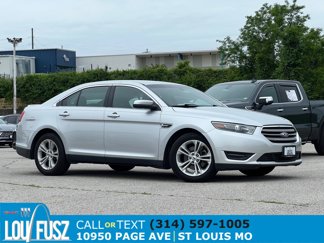 Used 2016 Ford Taurus SEL image 1