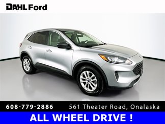 Used 2022 Ford Escape SE image 1