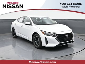 Used 2025 Nissan Sentra SV image 1