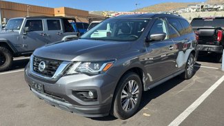 Used 2019 Nissan Pathfinder SL image 1