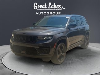 Used 2023 Jeep Grand Cherokee Altitude image 1