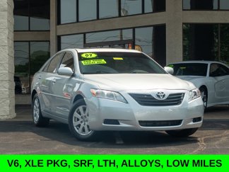 Used 2007 Toyota Camry XLE image 1