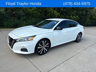 Used 2020 Nissan Altima 2.5 SR video 1