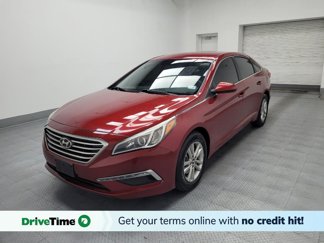 Used 2015 Hyundai Sonata SE image 1