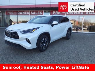 Certified 2023 Toyota Highlander XLE image 1