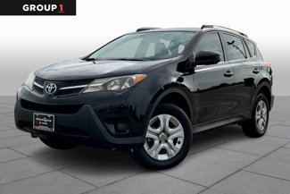 Used 2015 Toyota RAV4 LE image 1